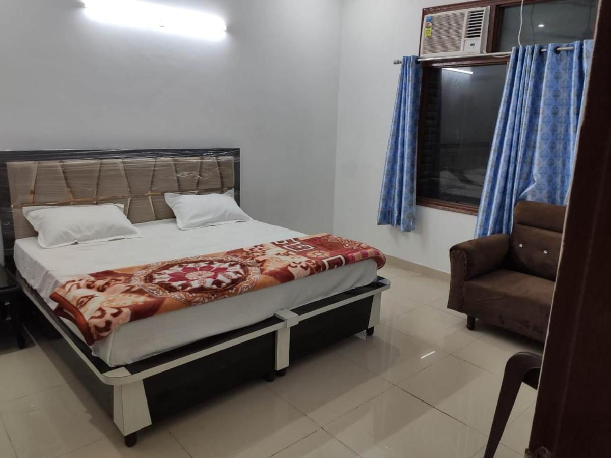 Roop Niwas Bed & Breakfast Amritsar Exterior photo