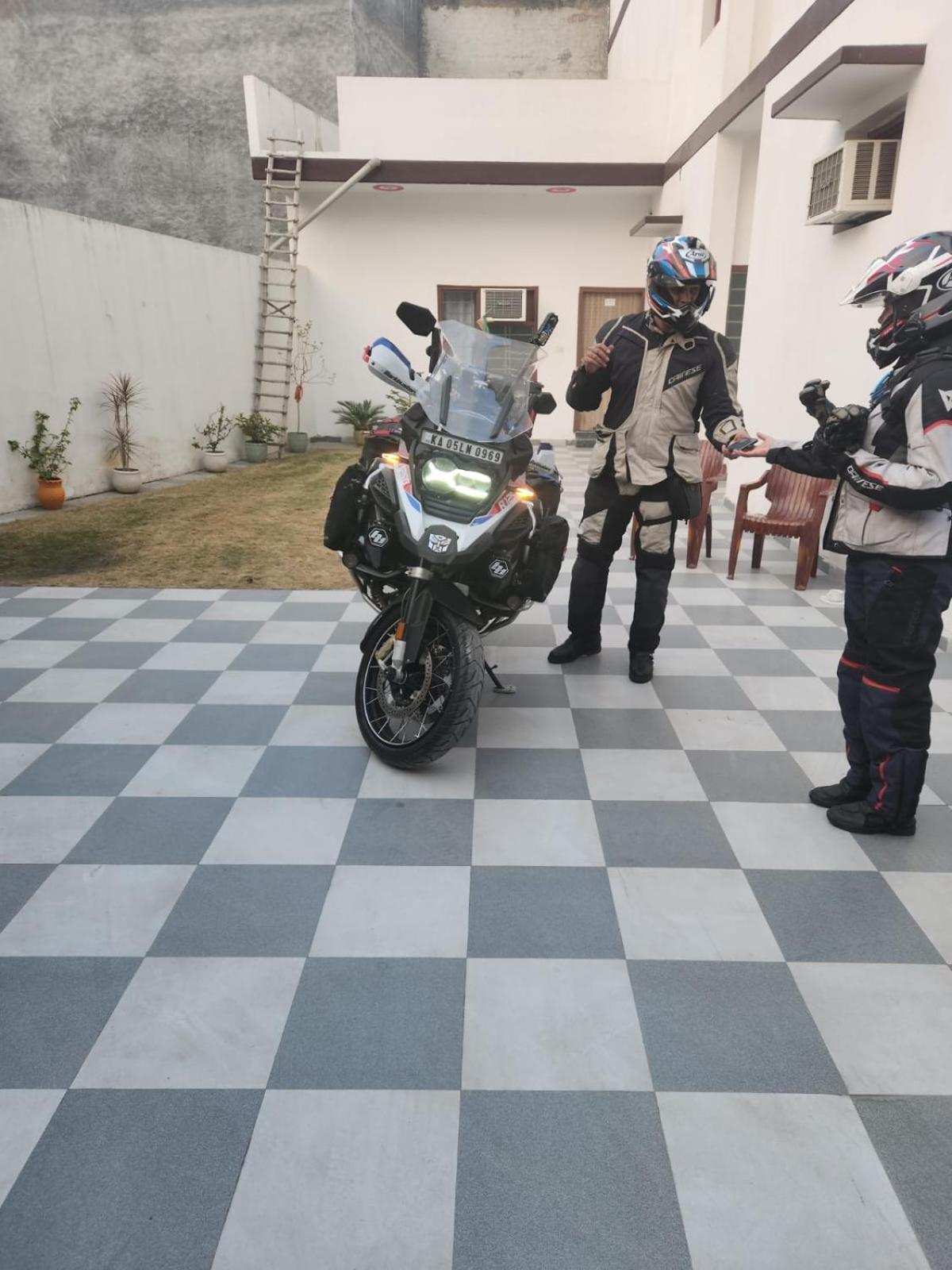 Roop Niwas Bed & Breakfast Amritsar Exterior photo