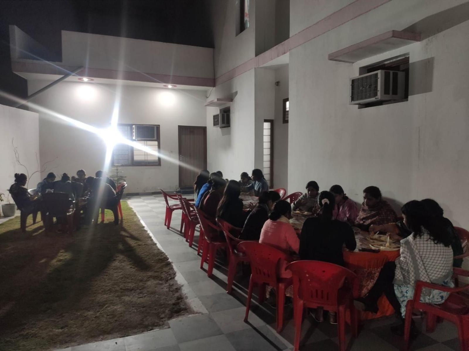 Roop Niwas Bed & Breakfast Amritsar Exterior photo