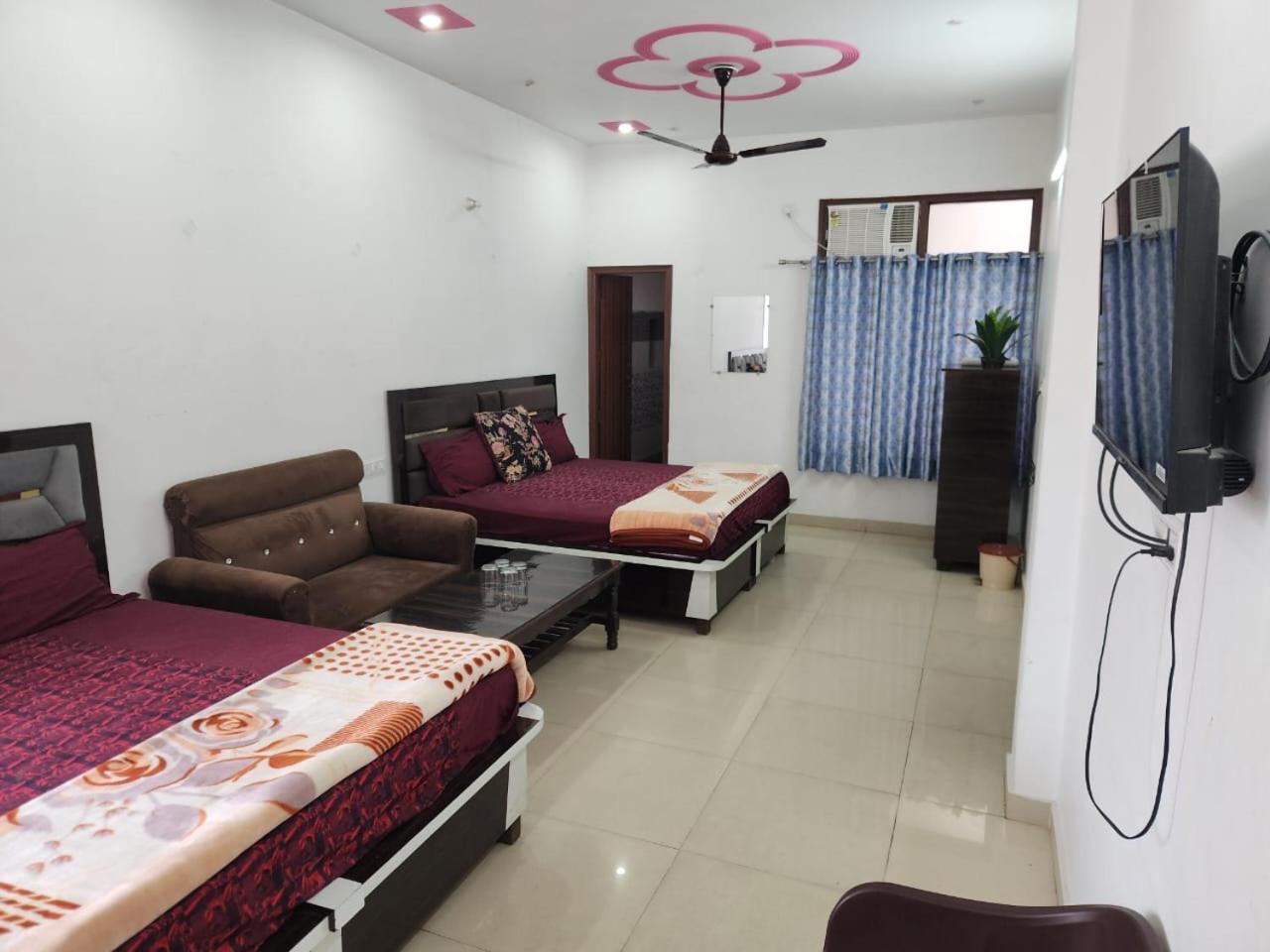 Roop Niwas Bed & Breakfast Amritsar Exterior photo
